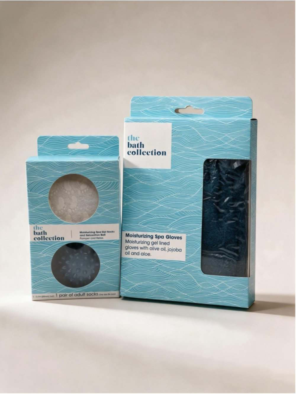 The Bath Collection Spa Gloves + Gel Socks Relaxation Ball Set New